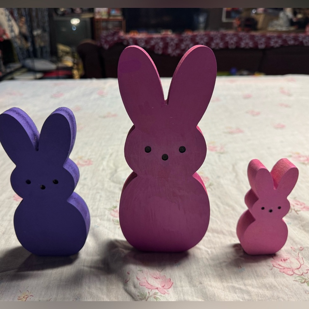 8” Painted Peep - Picture 2 of 5